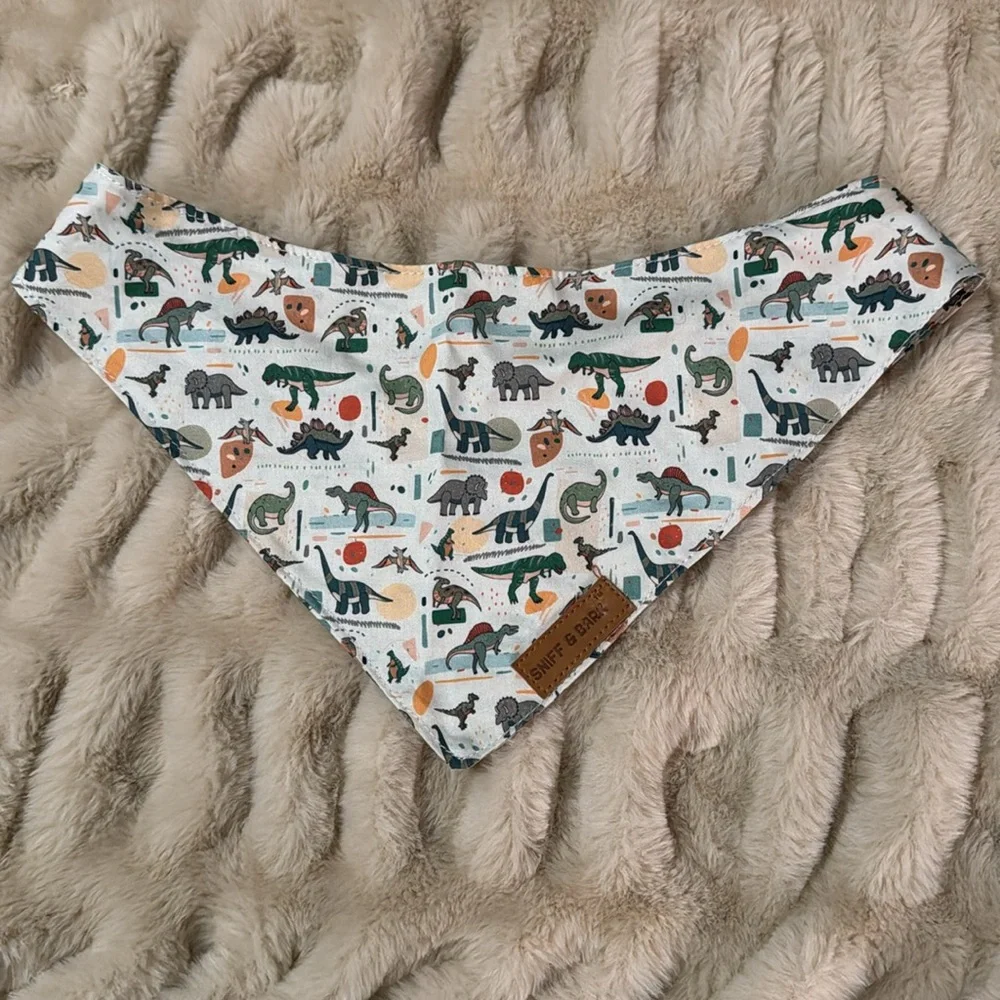 Sniff & Bark Dinosaur Pet Bandana (Large)
